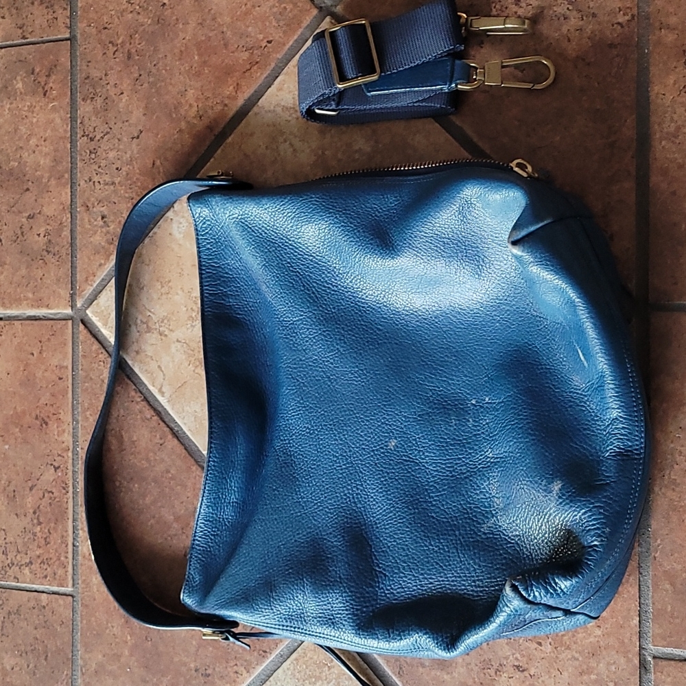 Fossil purse